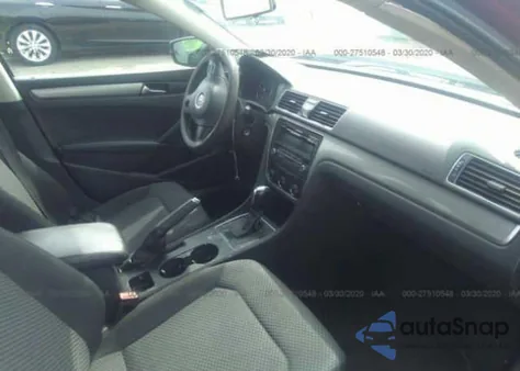 2015 Volkswagen Passat 1.8T S из США, поврежденный, VIN 1VWAT7A36FC048605